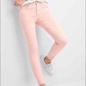 GAP RESOLUTION TRUE SKINNY JEAN